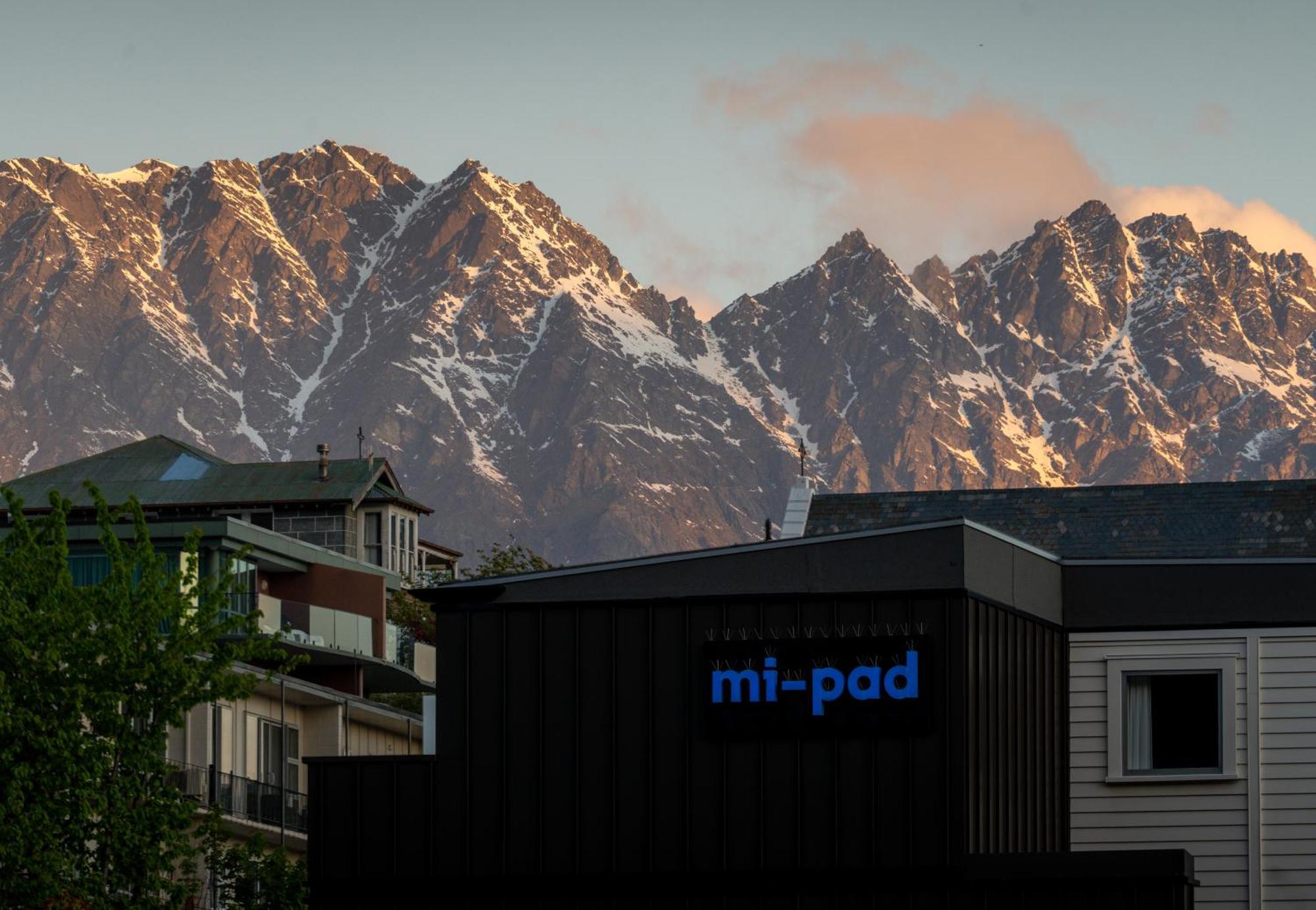 Mi-Pad كوينستاون المظهر الخارجي الصورة
